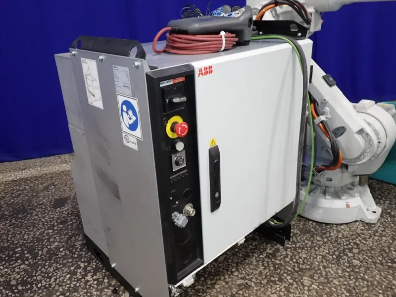 ABB ROBOT  -  IRB 2600