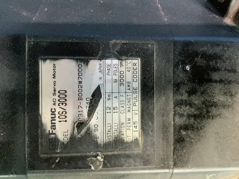 GE FANUC AC SERVO MOTOR   -  A06B-0317-B002#7000