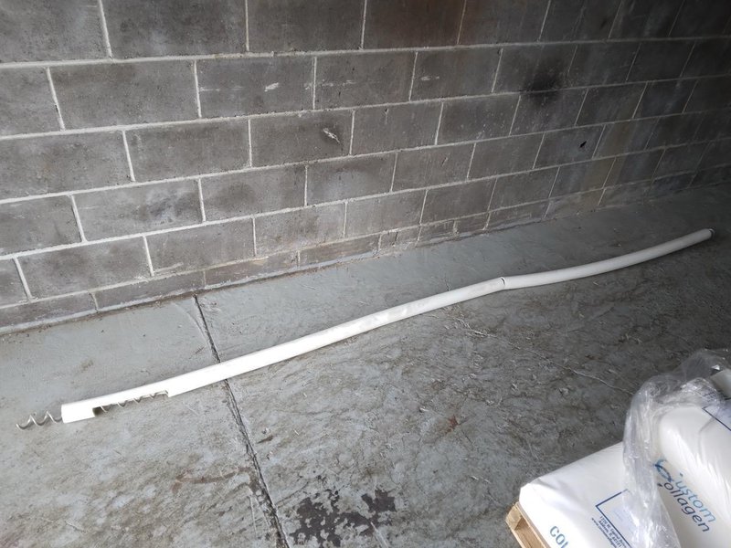 Per-Fil MF Semi-Automatic Auger Filler with Hopper and Flexible Screw Conveyor, 2011