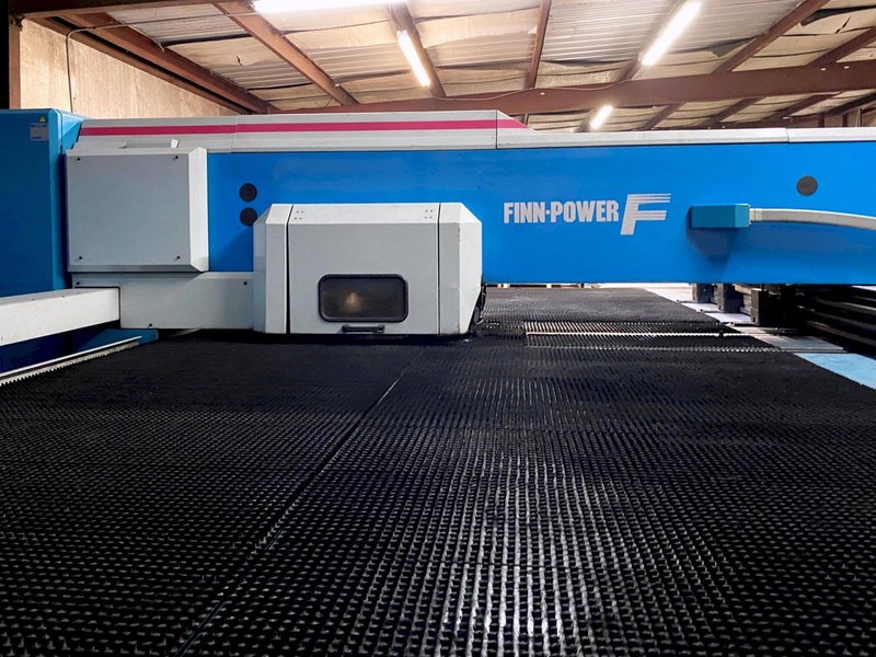 Finn-Power F6S 30 Ton Hydraulic Turret Punch