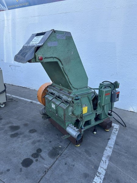 CONAIR RAPID GK640- U PLASITIC GRANUALTOR: STOCK #78374