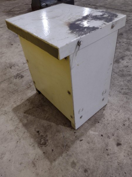 11 KVA TEXAS 230X480D &lt;--&gt; 130Y/75 ELECTRICAL TRANSFORMER: STOCK #23252