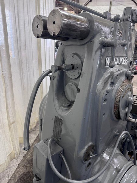 KEARNEY &amp; TRECKER MODEL 2K HORIZONTAL MILLING MACHINE: STOCK #80855