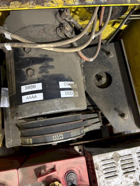 36 VOLT CUSHMAN MODEL #898361 STOCK CHASER/TUGGER CART: YOBRO #24662