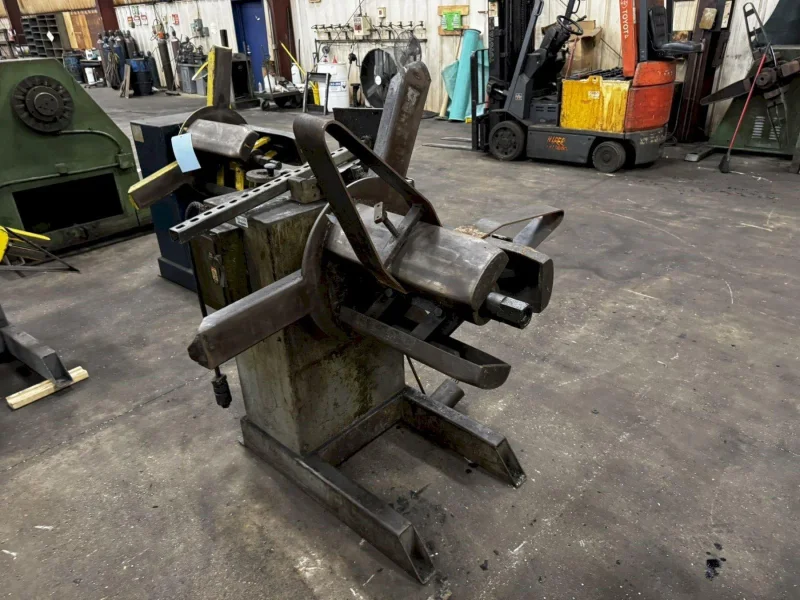 2500 LB X 12&quot; AMERICAN MODEL 60 MOTORIZED UNCOILER: YOBRO #23920