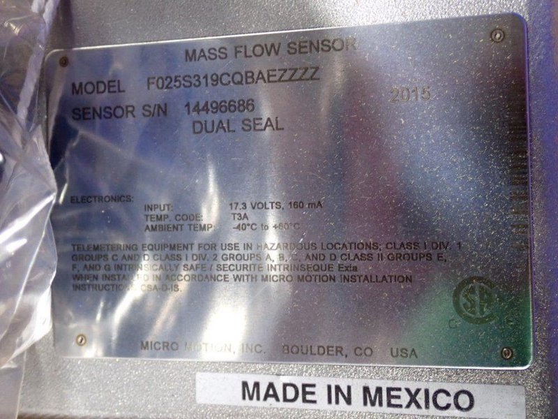 EMERSON FLOW AND DENSITY METER  -  F025S319CQBAEZZZZ