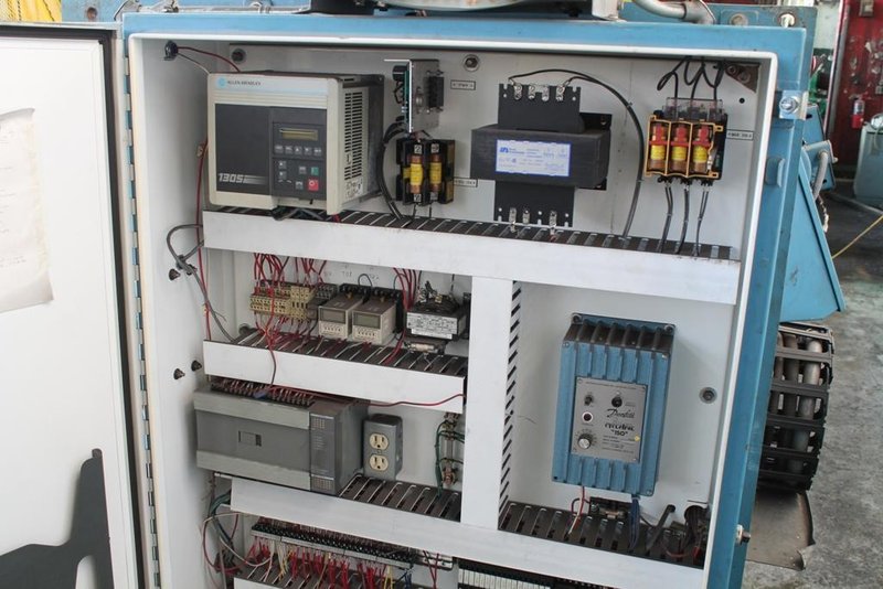 HAUTAU MODEL #CC15M DOUBLE END CHAMFER MACHINE:  STOCK #61481