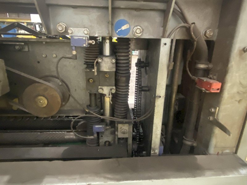 60" WIDE LISSMAC MODEL #SBM-M1500 DESCALER / BELT GRINDER: STOCK #20990