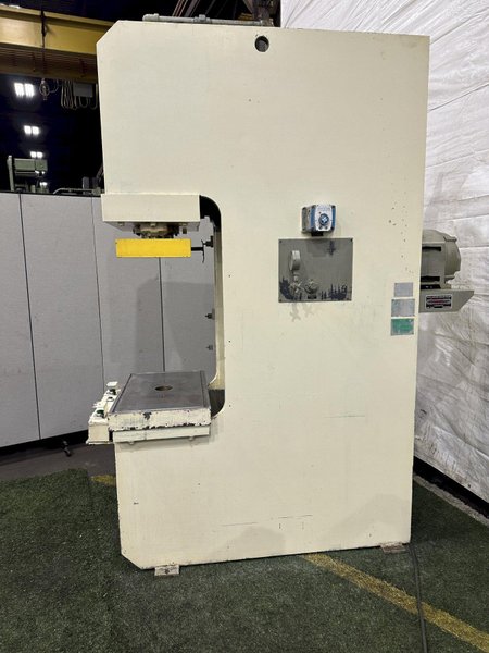 75 TON GREENERD HYDRAULIC C FRAME PRESS: STOCK #77671