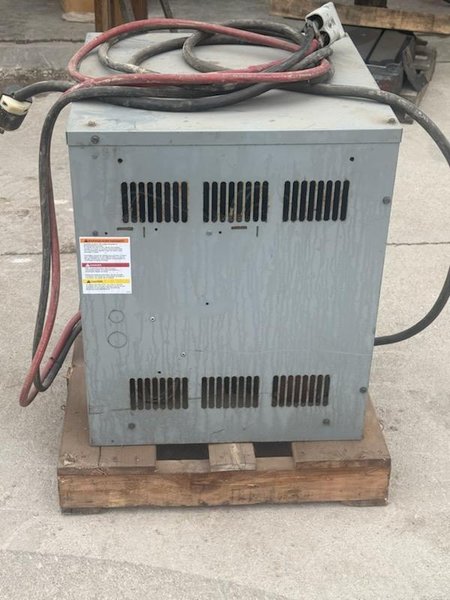 1 - PREOWNED APPLIED ENERGY SOLITION REACO INDUSTRIAL BATTERY CHARGER, MODEL #: 18B0750J3D, S/N: 13H82649