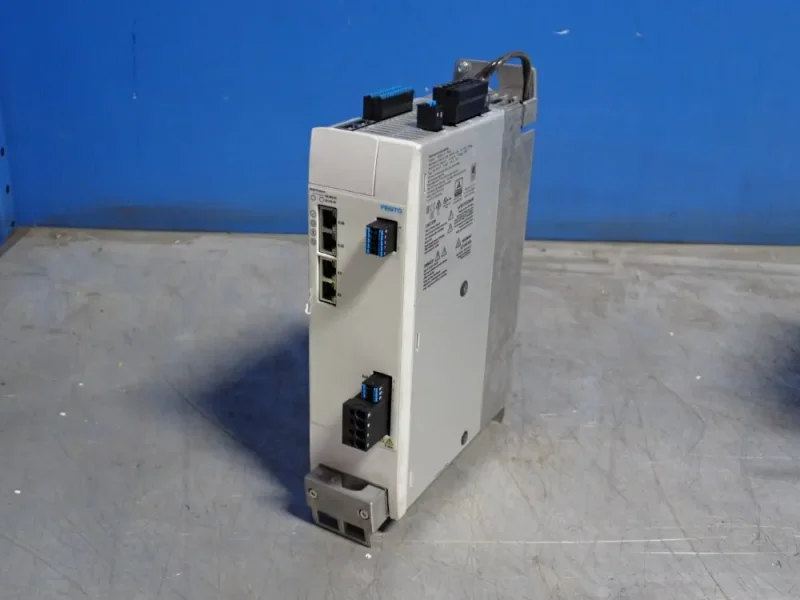 FESTO SERVO CONTROL   -  CMMT-AS-C12-11A-P3-MP-S1