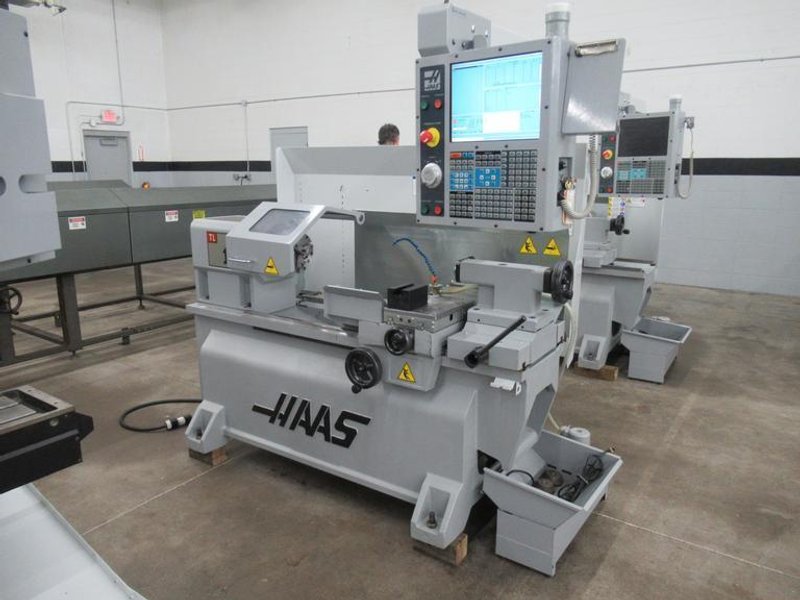 Haas TL-1 CNC Toolroom Lathe w Tailstock, 8" Chuck, Coolant Intuitive Programming