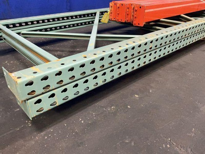 HUSKY 42" x 216" PALLET RACKING  -  TEAR DROP