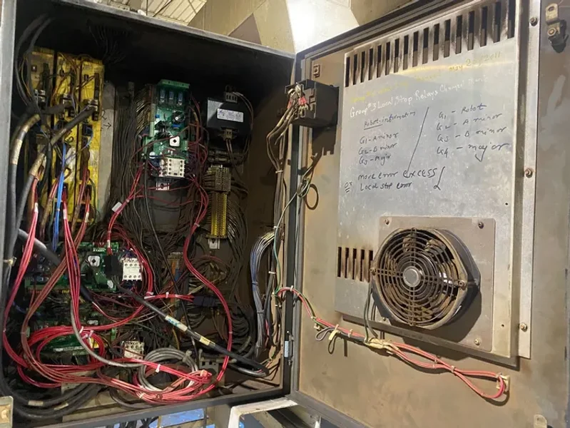 FANUC AM-FW500 Ferris Wheel Trunnion w/ Fanuc AUX Controls USED