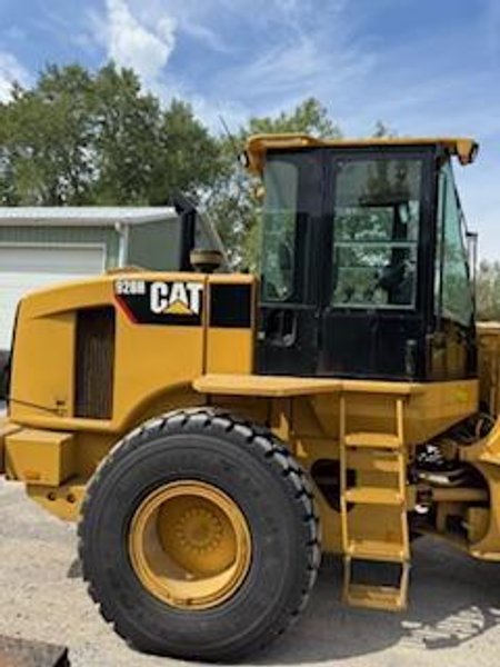 Caterpillar 928HZ Wheel Loader, 2008 – 2.5 yd³ Bucket, Powerful &amp; Reliable CAT Loader