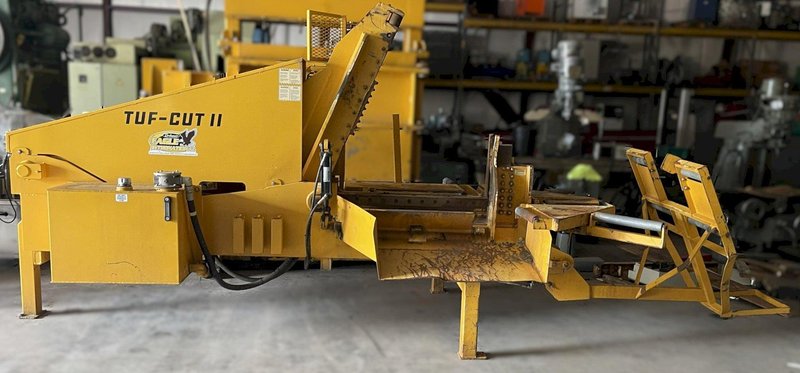 Brehmer Eagle International TUF CUT II Hydraulic Tire Lift 4-sided, Rotatable Blades Clean Cutting Design