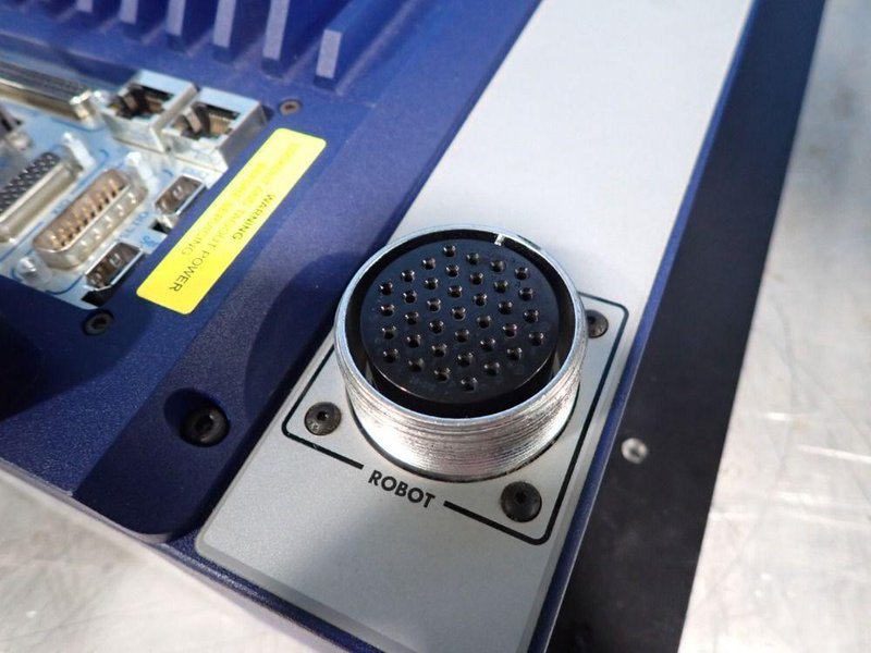 OMRON ROBOT CONTROLLER  -  EMB-40R