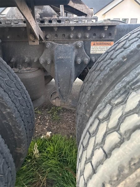 2020 Freightliner Cascadia 1FUJHHDV3LLLC1684