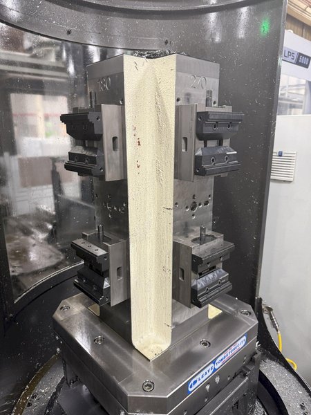 500mm x 500mm TOMBSTONE CITY B29  w/ 8 Schunk Vises