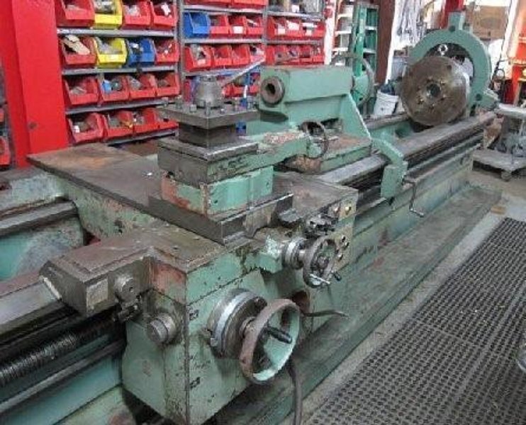 32" X 205" TOS ENGINE LATHE: STOCK #68439