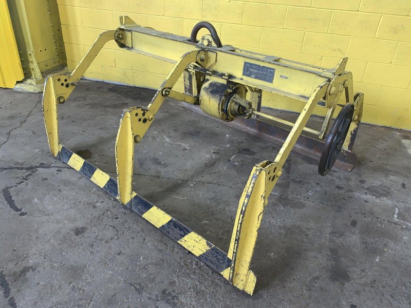 10,000 LBS X 60" WIDE C.F. ADJUSTABLE PARALLELOGRAM SHEET LIFTER STOCK #3179