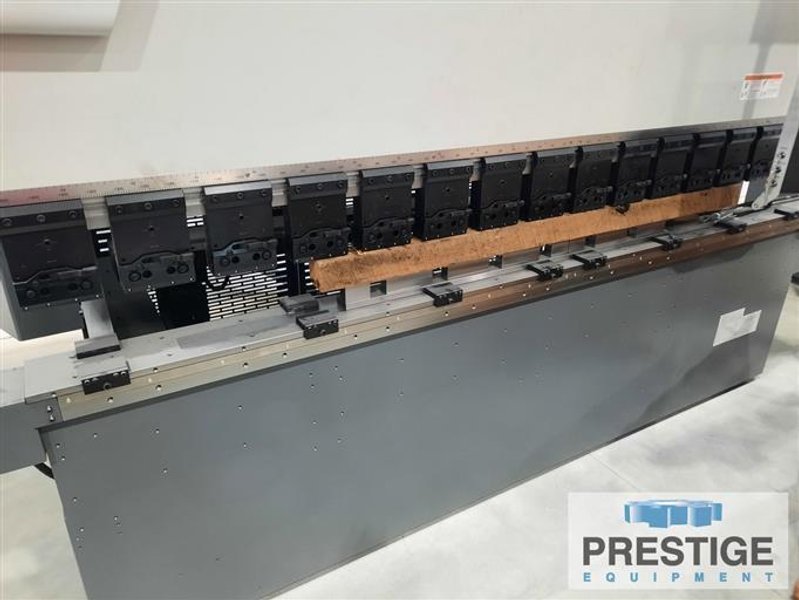 Mitsubishi Diamond BH13530 149 Ton x 122&quot; 4-Axis Hybrid CNC Press Brake