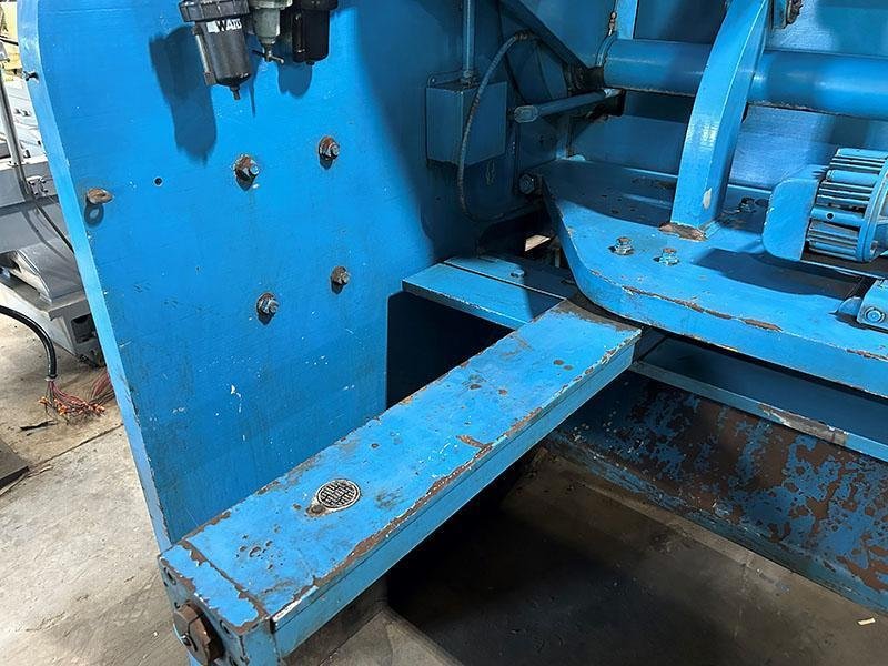 3/8" x 10' CINCINNATI Power Squaring Shear, Model 2510