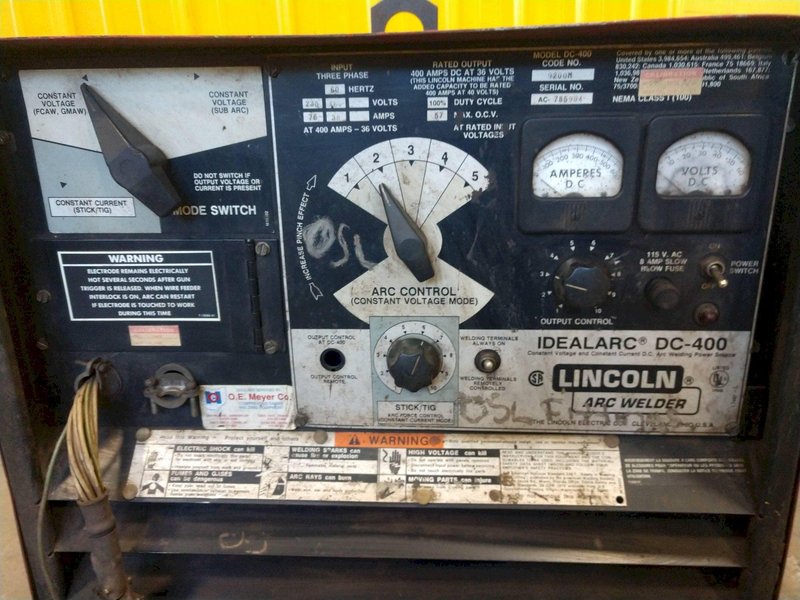 400 AMP LINCOLN ELECTRIC IDEALARC DC-400 WELDER: STOCK #14080