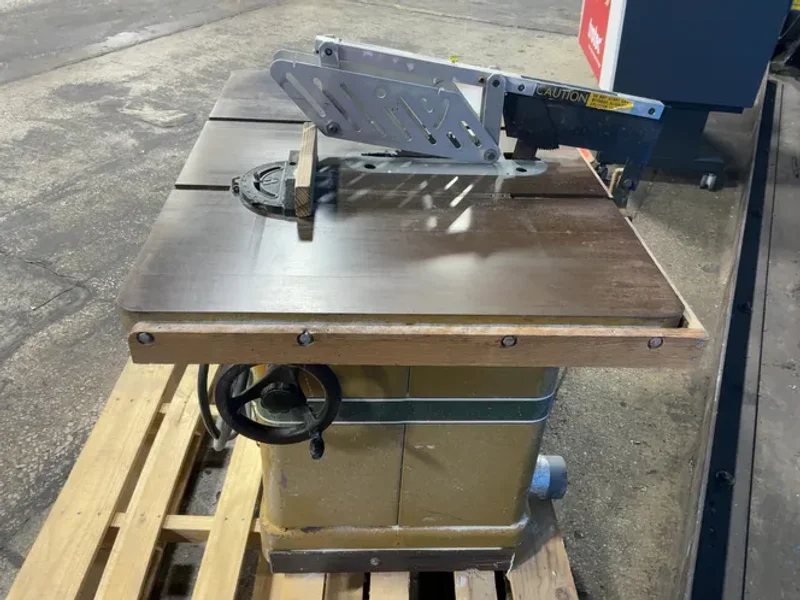 Powermatic Houdaille 10” Cabinet Table Saw - 66