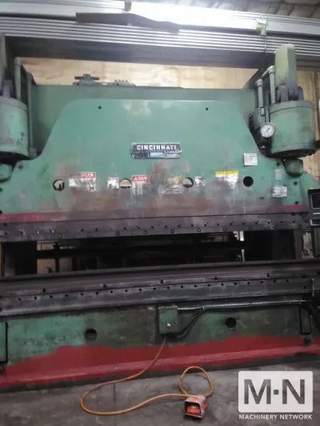 Used 1974 CINCINNATI 400 H | BRAKES, PRESS, N/C &amp; CNC, (Including Hyd/Mech)