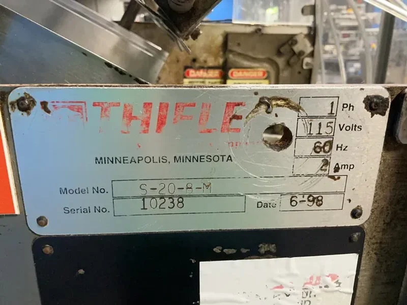 THIELE 36” X 23” PICK AND pLACE RECIPROCATING PLACER  -  S-20-8-M