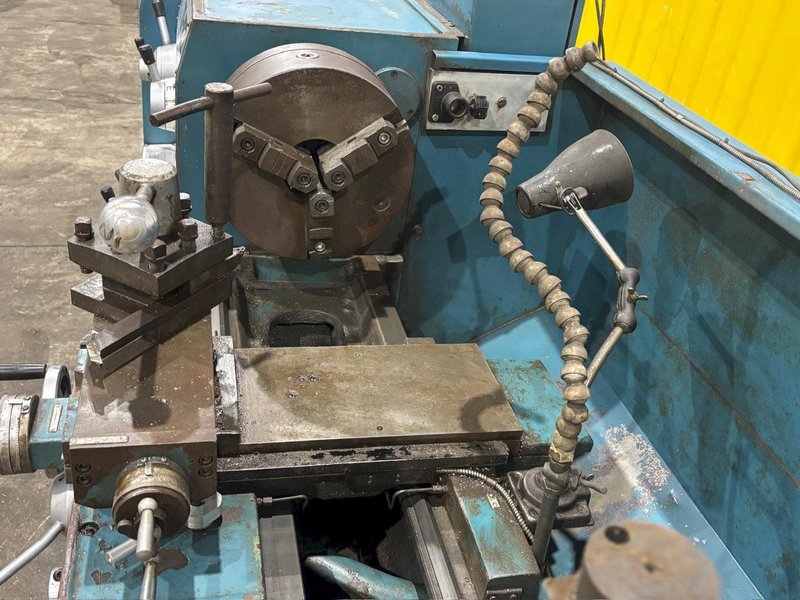 19" X 40" ENCO MODEL #111-1838 GEARED HEAD GAP BED ENGINE LATHE 2.56" HOLE: YOBRO #24324