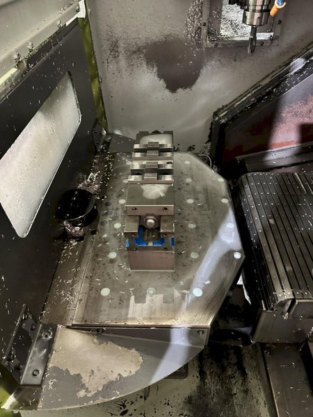 2013 DMC DT32CD Used CNC Vertical Machining Center For Sale