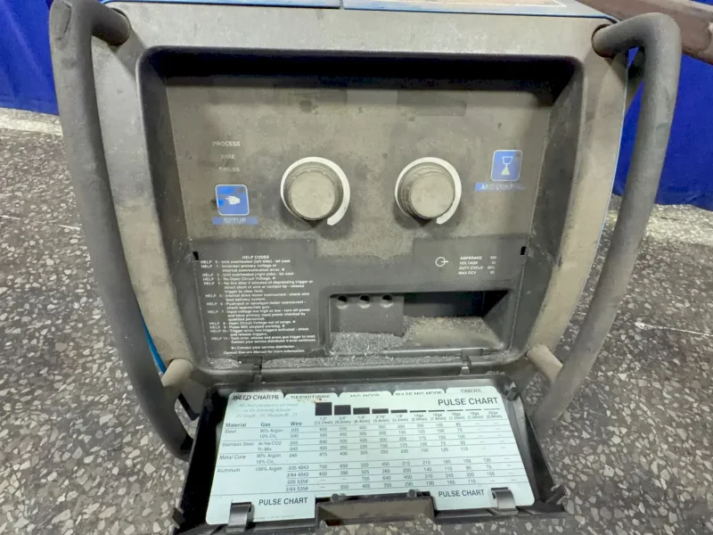 Miller 300 Amp Welder - Millermatic 350p