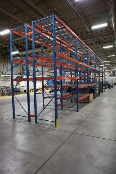 Pallet Racking (2) Bays Back-to-Back: (14) 14'H x 42" Uprights, Teardrop Style, (41) 8' Shelves, Wire Decking - NO CONTENTS- Auction Item