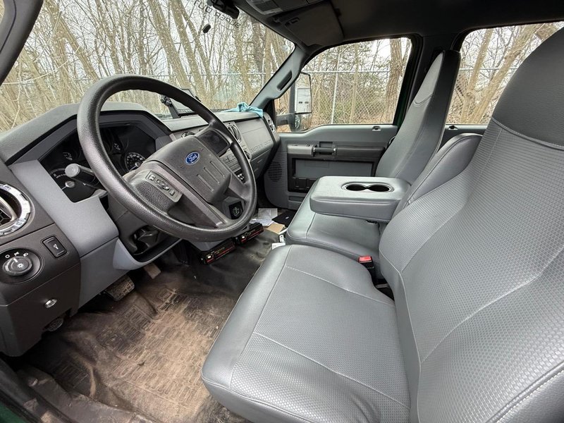 Ford F-750 Box Truck, 2016 – 6.7L Power Stroke Diesel,  Air Brakes