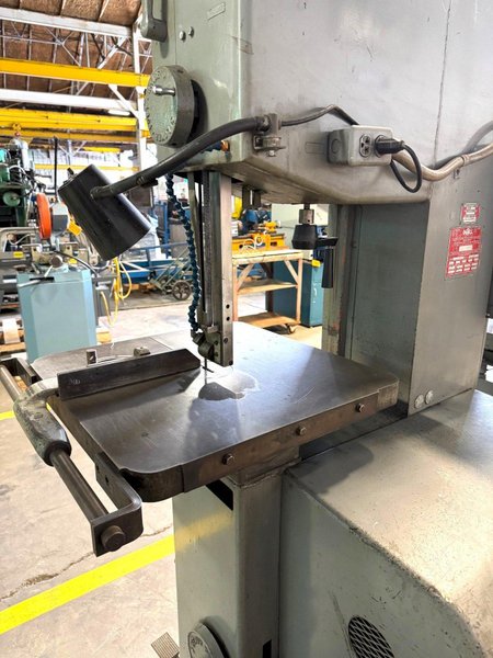 16" Doall Vertical Band Saw 1612-0, 12" Under Guide, 50-5200 FPM, 24" x 24" Tbl.