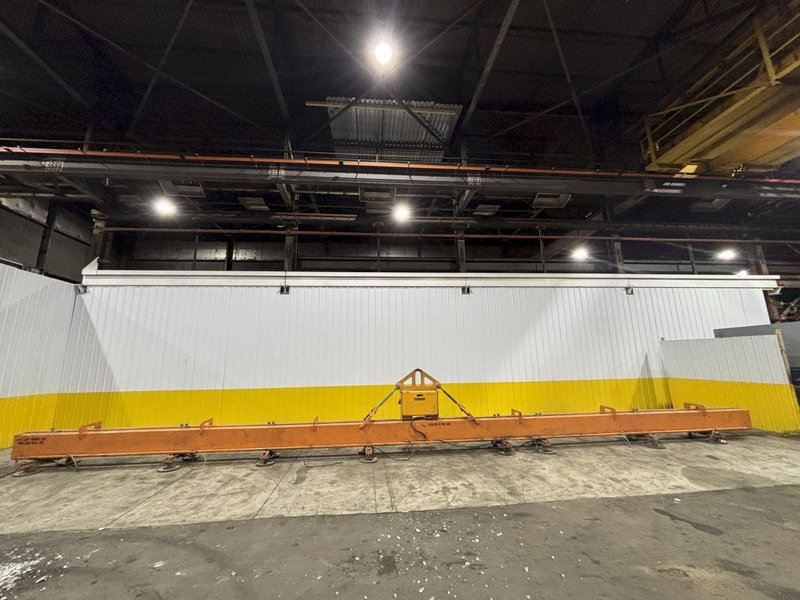 10,000 LBS X 50' X 8' PERMADUR SERIAS 816 VACUUM SHEET LIFTER WITH UNIVAC 1500 GENERATOR: STOCK 22460