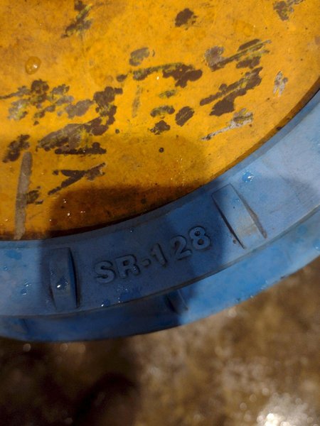 5,000 LBS ANVER MODEL #E500M10-200-5/44 VACUUM SHEET LIFTER:YOBRO #25016