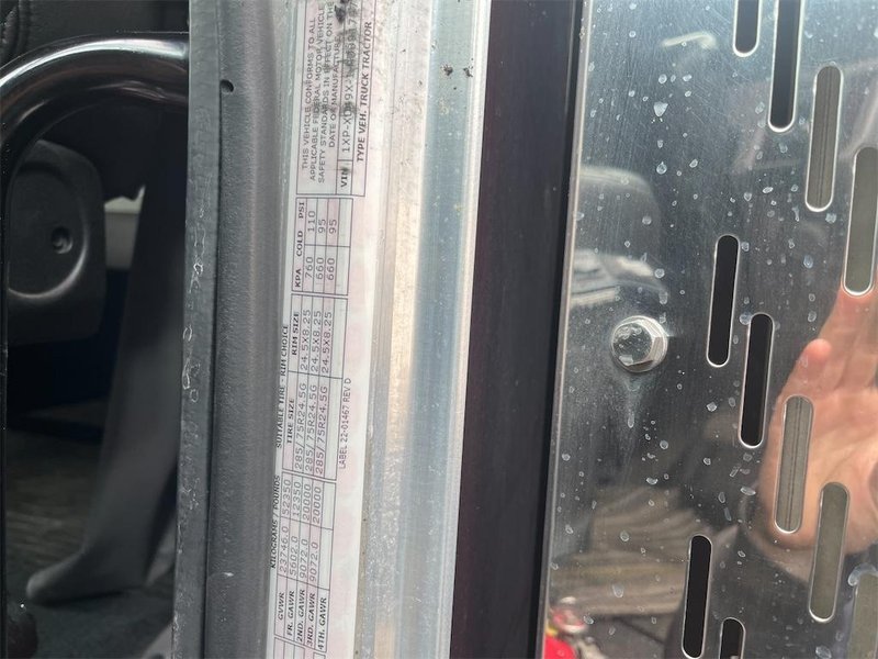 2023 Peterbilt 389 1XPXD49X1PD891797