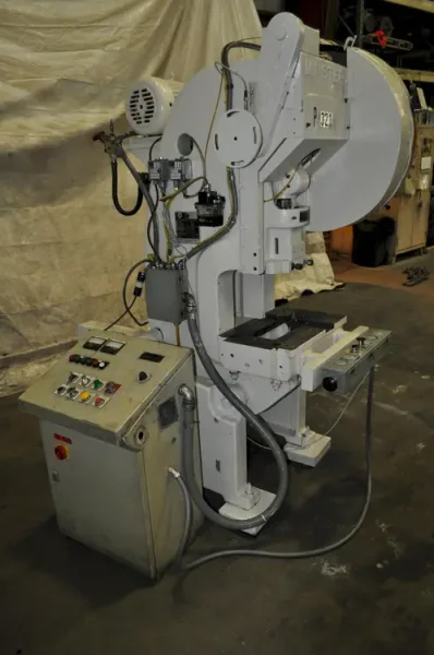 MINSTER 32 TON OBI PRESS, STOCK# 14310J