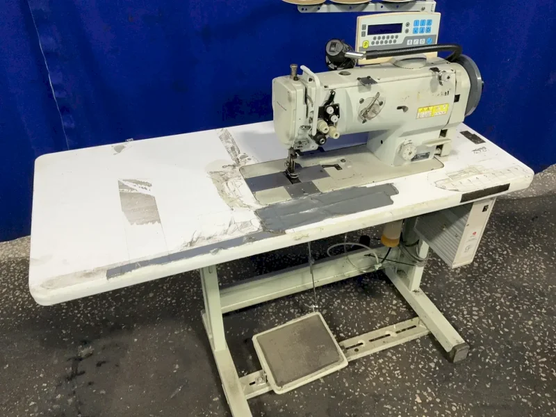 TYPICAL SEWING MACHINE WANPING MACHINERY CO. 10" SEWING MACHINE   -  GC20666