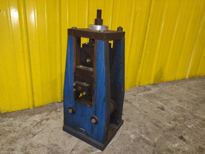 YODER TUBE MILL SQUEEZE STAND TURKSHEAD ROLL STAND: YOBRO #24939
