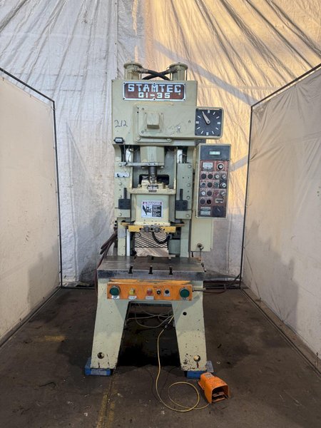 35 TON STAMTEC G1-35 GAP FRAME PRESS. STOCK # 0669425