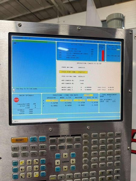 Haas VF-2 CNC Vertical Machining Center – 30,000 RPM, WIPS, Linear Scales Mill