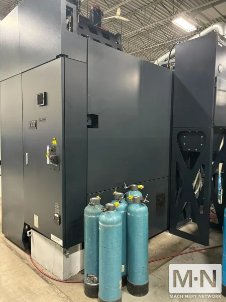 Makino V80S CNC 5-Axis Vertical Machining Center - 2018