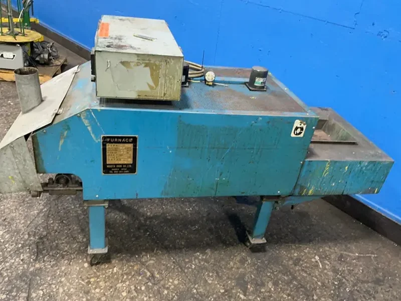 MORITA IRON CO., LTD 500* C FURNACE  -  M-1500
