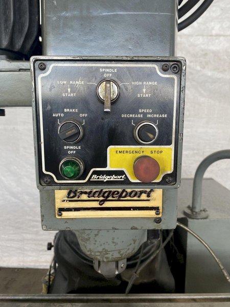 2 HP SERIES 2 BRIDGEPORT CNC VERTICAL MILL. STOCK #0742822.