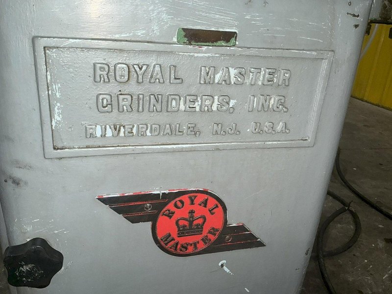 1.5" ROYAL MASTER MODEL #TG-12 PRECISE O MATIC CENTERLESS GRINDER: YOBRO #25278
