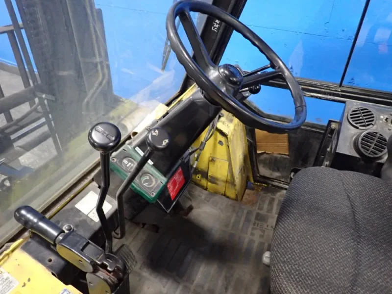 HYSTER 14,950 LBS DIESEL FORKLIFT  -  H155XL2
